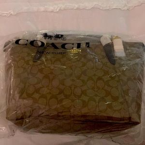 Coach chain tote bag